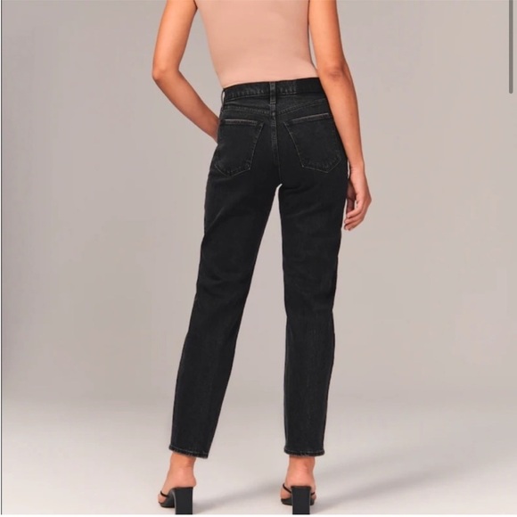 Abercrombie & Fitch The Mom High Rise Jeans Black Size 26/2 - Picture 6 of 15